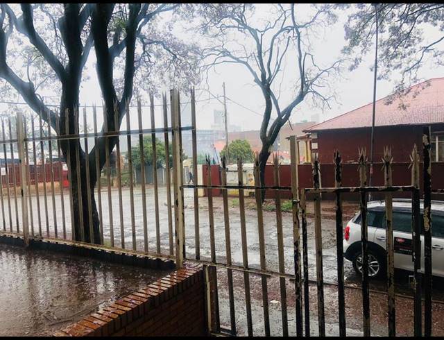 BUSINESS FOR SALE IN YEOVILLE